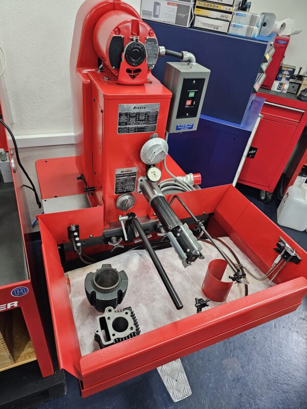 SUNNEN Honmaschine LBB 1699 , Gebrauchtmaschine / Verkauft – Bild 2