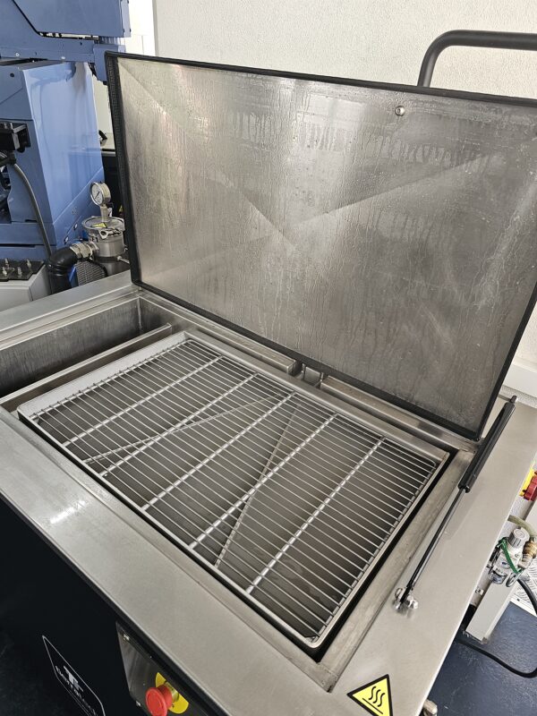 Tierratech MOT 150 N inkl. TTF1 Filteranlage Ultraschallreinigungsbecken / Gebrauchtmaschine – Bild 11