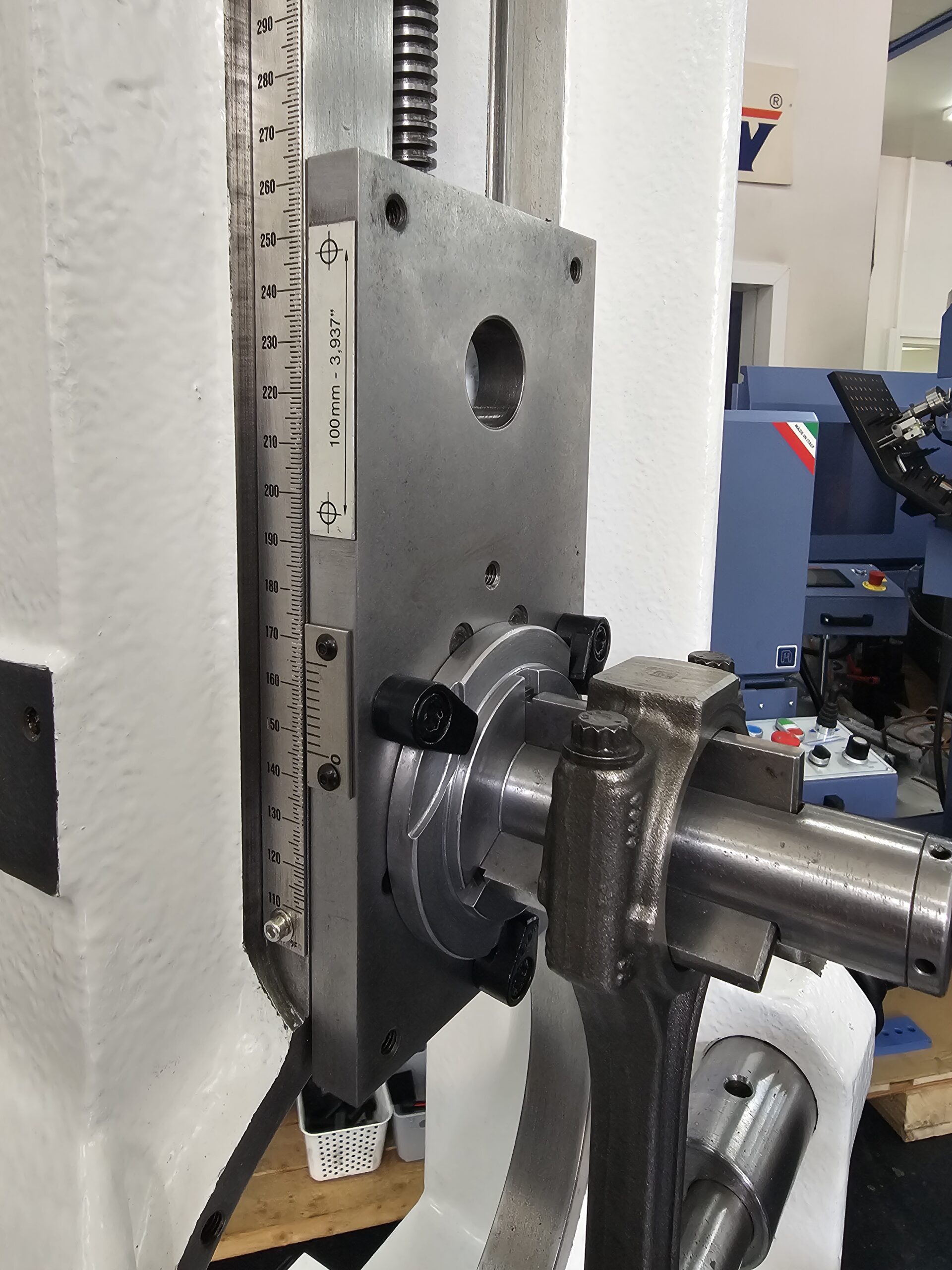 BERCO AB651 Pleuelbohrwerk Gebrauchtmaschine – Bild 5