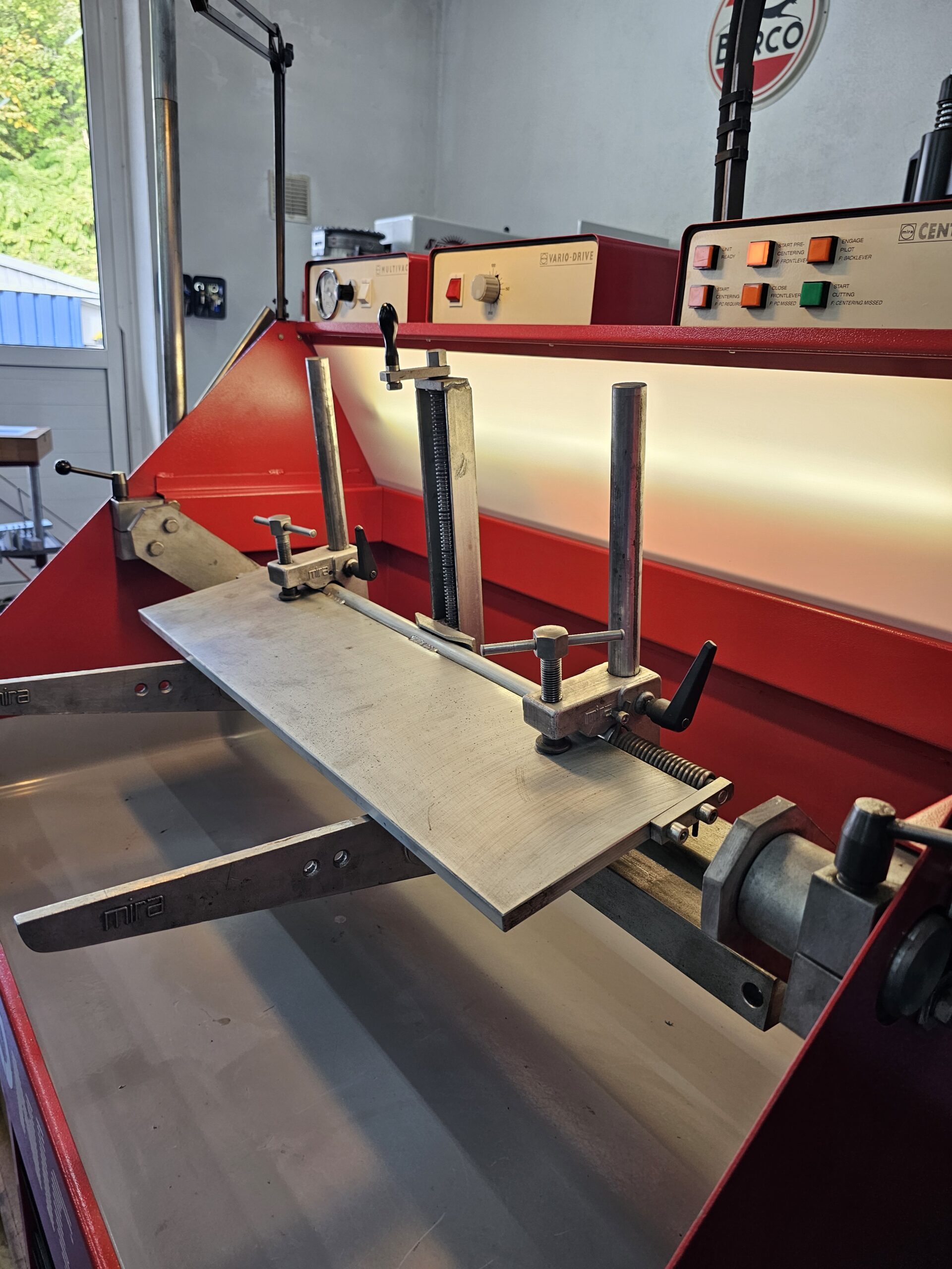 MIRA CENTRONIC HM228 Ventilsitzbearbeitung / Motorinstandsetzung – Bild 8